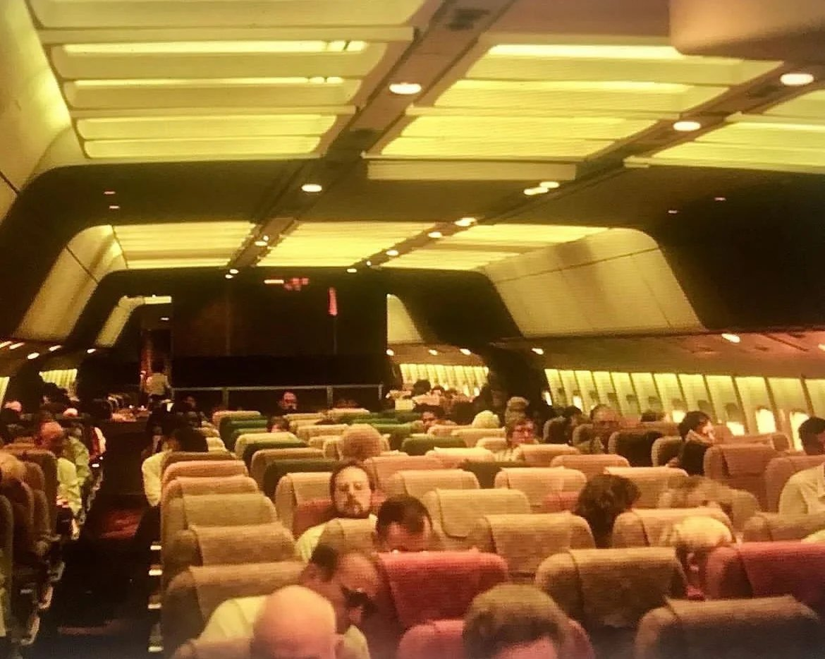 Delta Airlines Lockheed L1011 TriStar Cabin in the 1980’s